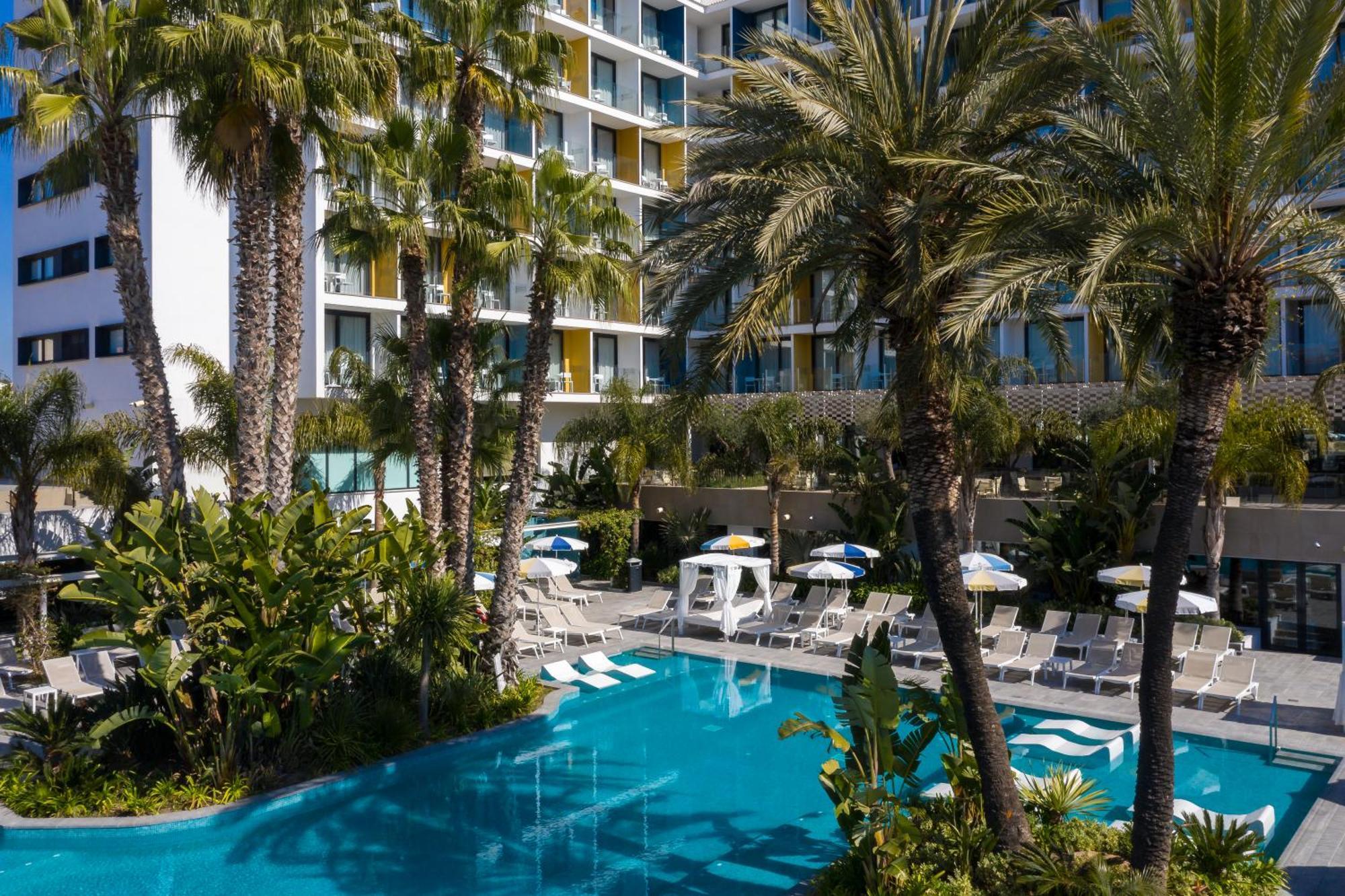 Aqua Hotel Silhouette & Spa - Adults Only Малграт де Мар Екстериор снимка